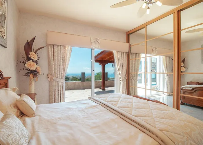 Heated Pool Ocean View Bbq Siam Park