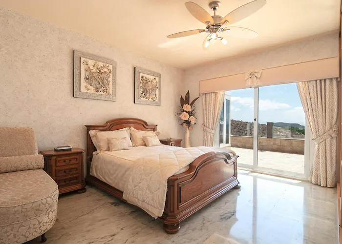 Heated Pool Ocean View Bbq Siam Park